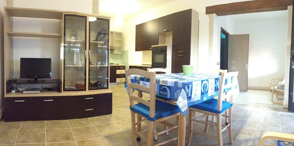 La Giara - Holiday Apartments Сампиери Номер фото